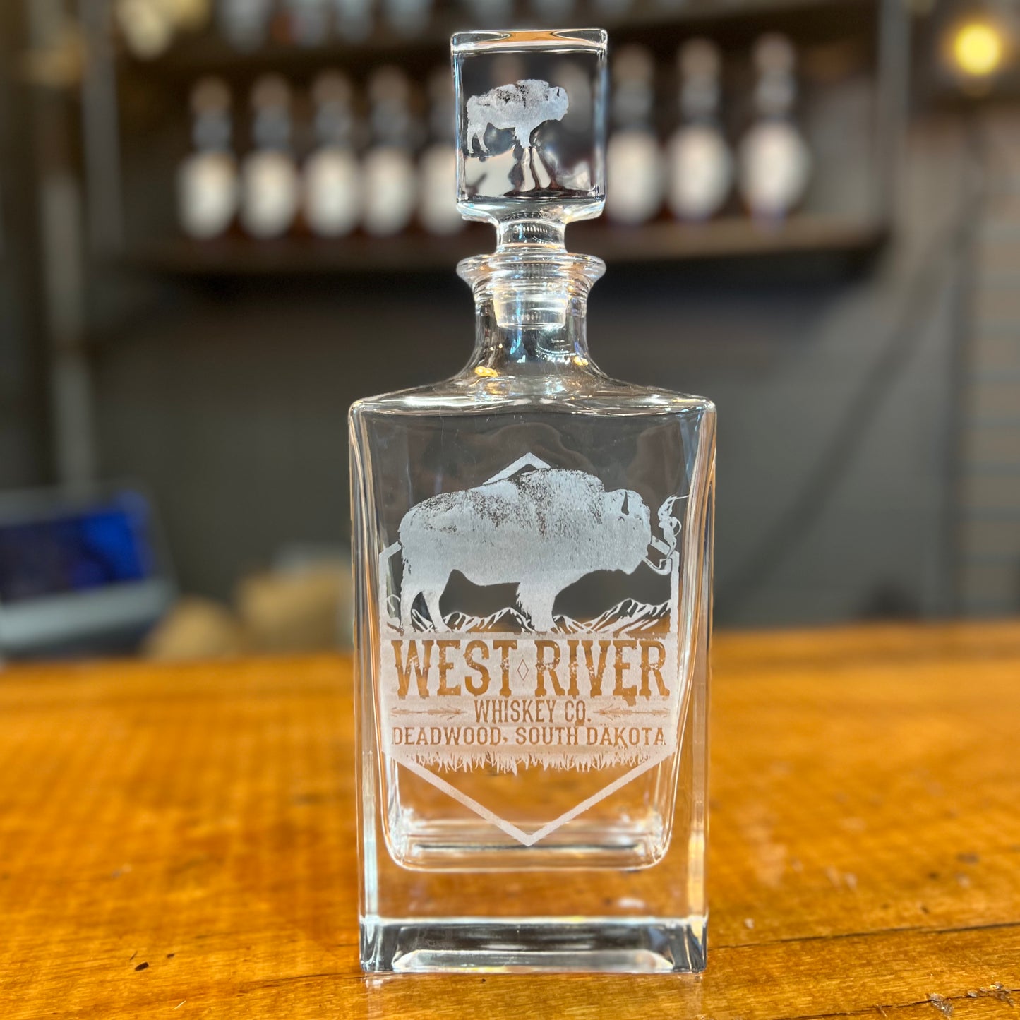 WRW Rectangle Decanter 810ml