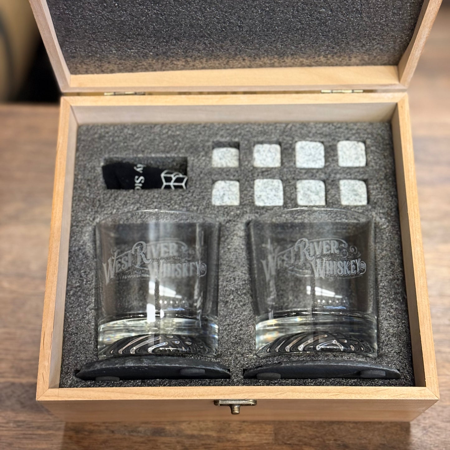 West River Whiskey Set