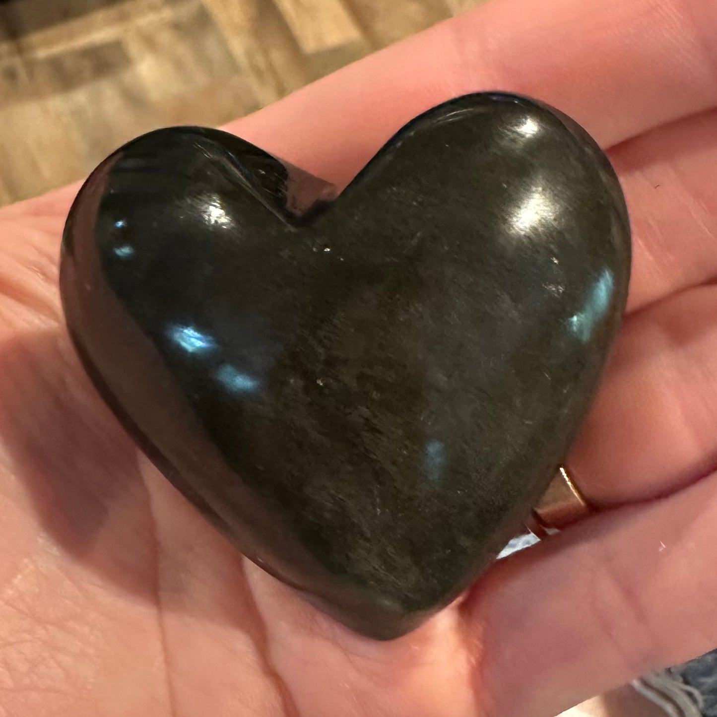 Large Obsidian Sheen Heart
